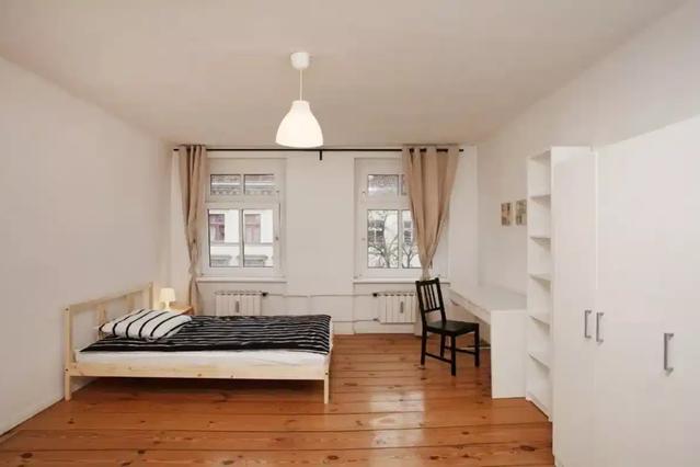 Private Room (10.5 Sqm)