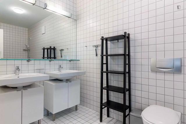 Room in 3 Bed 1 Bath