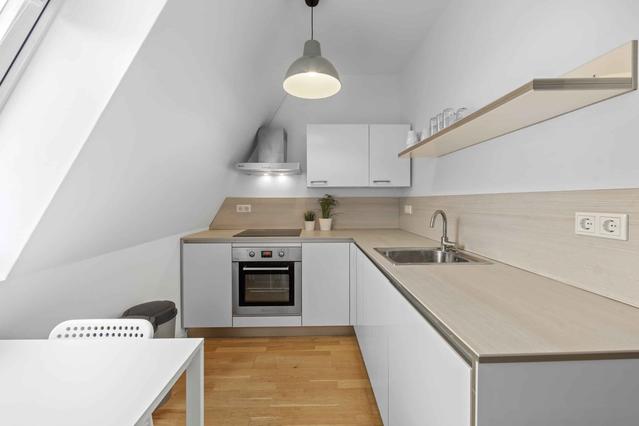 Zimmer in 10117 Berlin, Germany