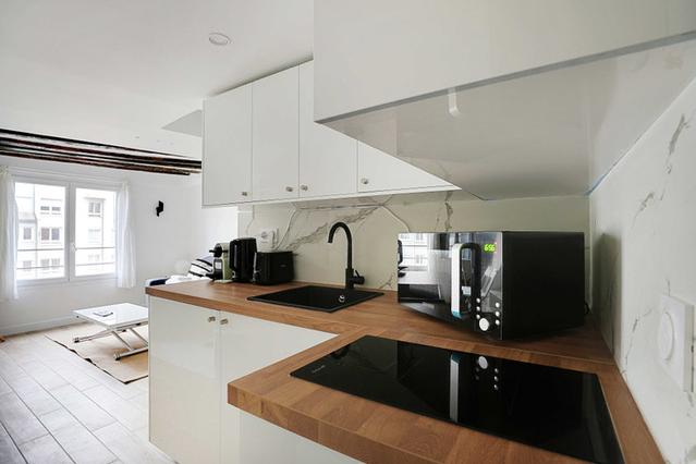 Rue du Grenier-Saint-Lazare