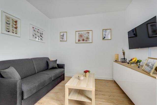 Paris şehrinde 1 oda