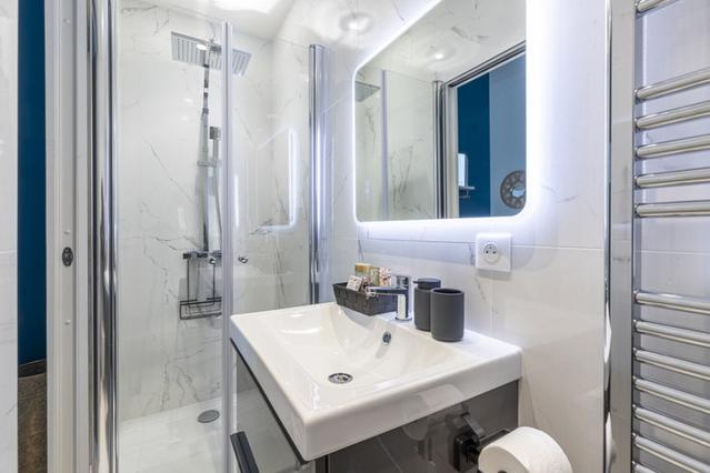 Appartement 1 pièce à Paris