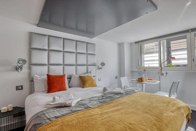 Appartement 1 pièce à Paris