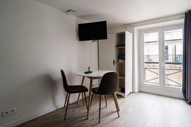 Appartement 1 pièce à Paris