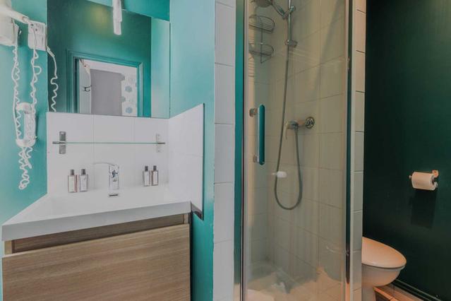 Paris şehrinde 1 oda