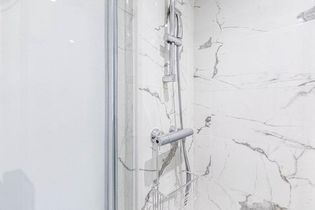 Paris şehrinde 1 oda