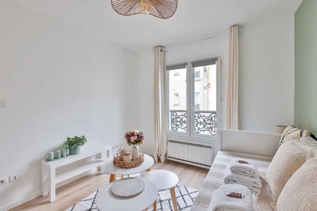 Paris şehrinde 1 oda