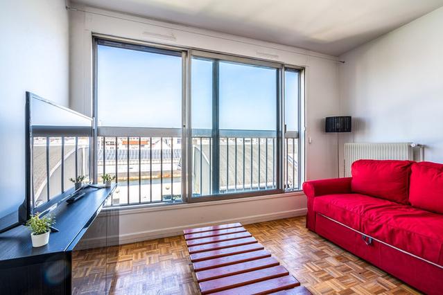 Paris şehrinde 1 oda