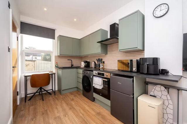 Croydon şehrinde 1 oda