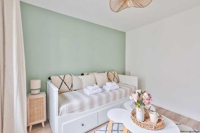 Paris şehrinde 1 oda