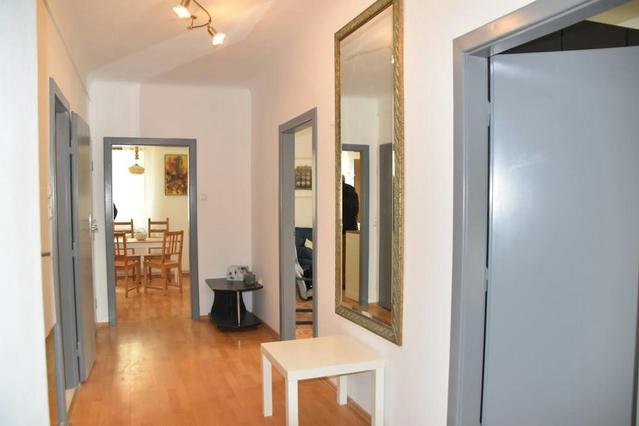 Schüttelstraße, Vienna