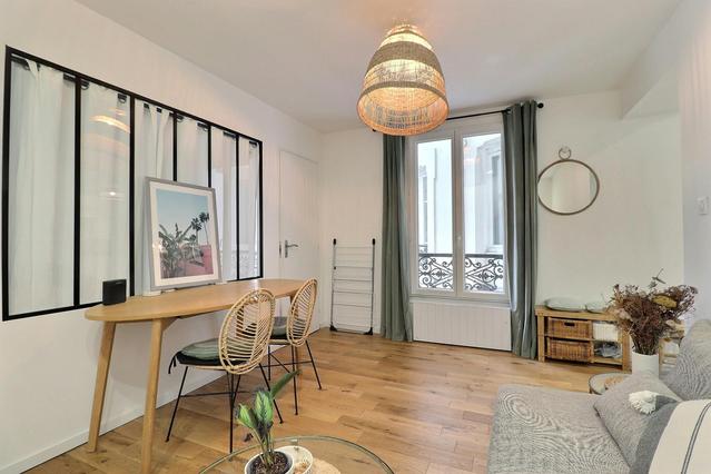 1-Zimmer Wohnung in Rue Guy Môquet, 17th Arrondissement