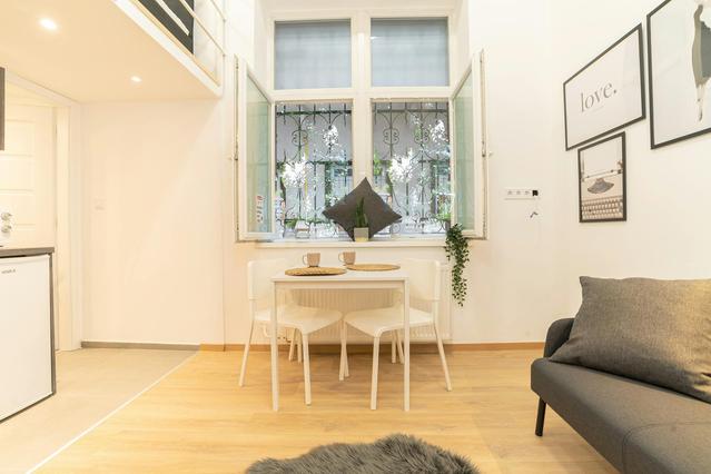 Studio in Klauzál tér, Budapest 7