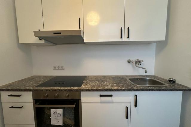 Studio in Reuterstraße, Neukölln