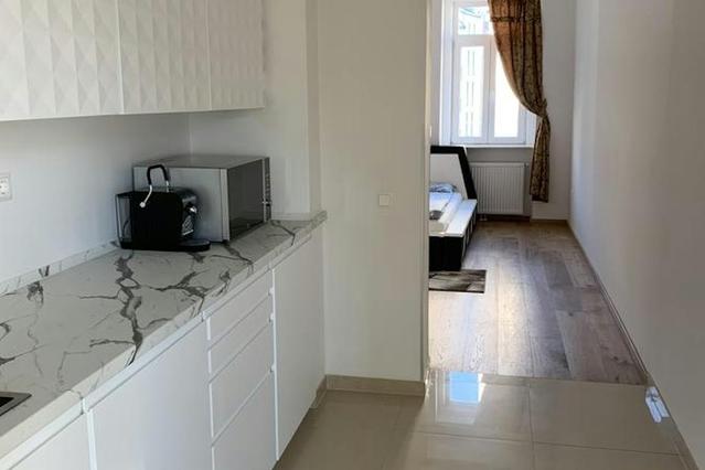 Ottakringer Straße, Vienna