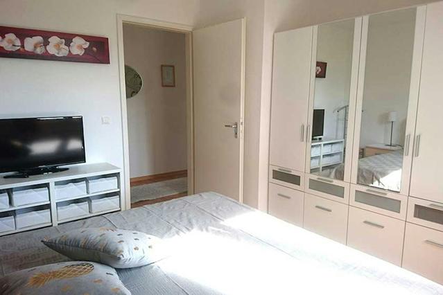 Lise-Meitner-Straße, Potsdam