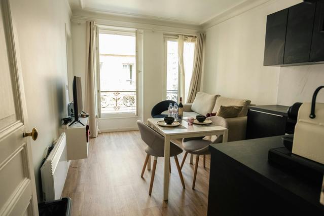1 室户公寓 位于 Rue Pétion, 11th Arrondissement