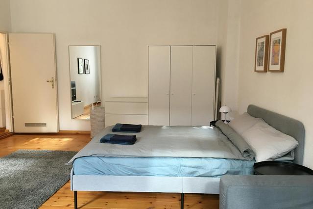 Studio in Knaackstraße, Prenzlauer Berg