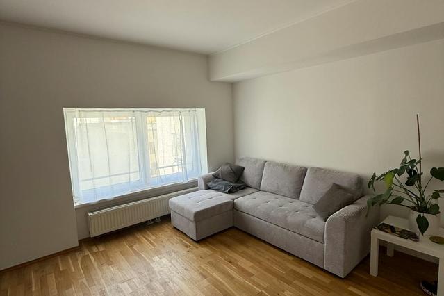 Schönbrunner Straße, Vienna