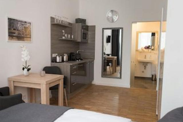 Studio in Brunnenstraße, Mitte