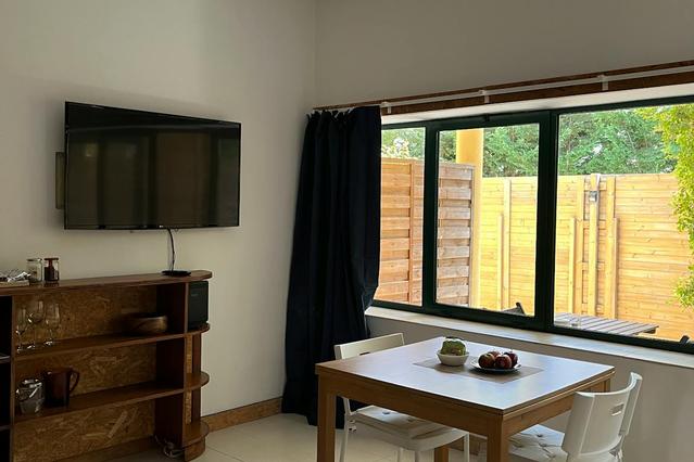 Studio in Rua Vasco da Gama, Parede