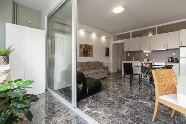 1 комнатная квартира по адресу Agias Sofias, Thessaloniki