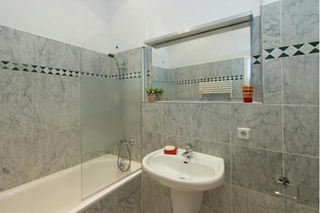 Inselstraße, Berlin