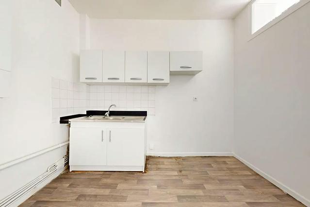 Piso de 1 habitación en Rue Rabelais, Centre Ville-Peuple-Chavanelle
