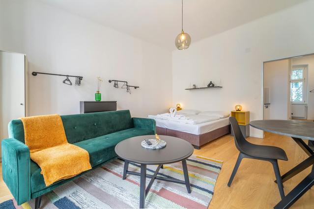 Studio in Salzachstraße, Brigittenau