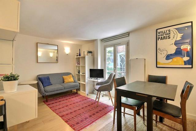 Rue André Antoine, Paris