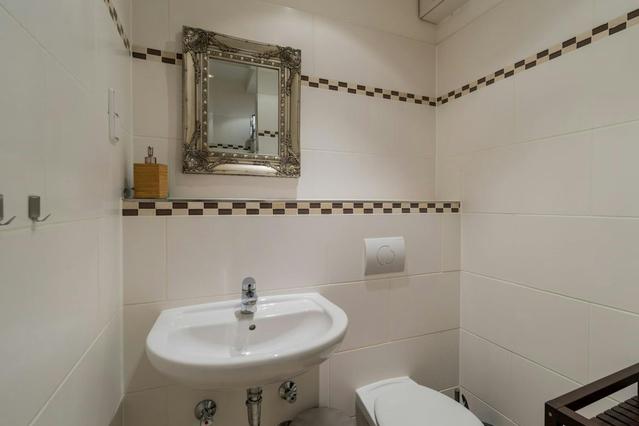 房间 位于 Neue Grünstraße, Mitte