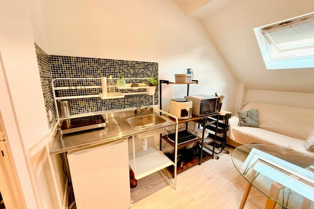 1 室户公寓 位于 Rue Maria Malibran, Ixelles