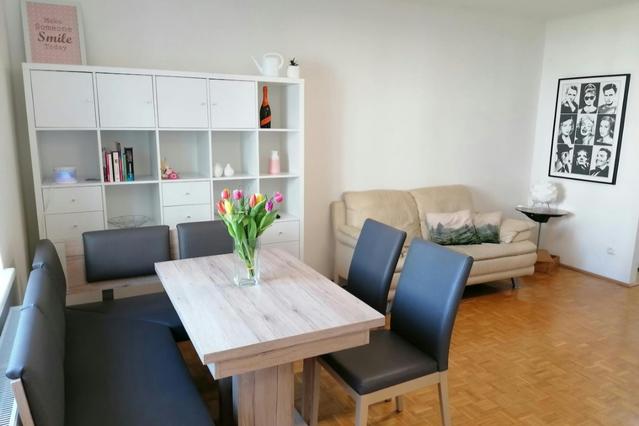 Apartamento de 1 quarto em Speisinger Straße, 13. Bezirk