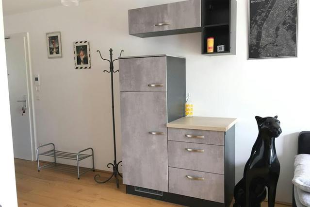 Erzherzog-Karl-Straße, Vienna