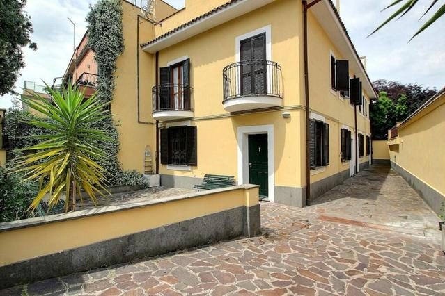 Habitación en Via dei Lentuli, Tuscolano