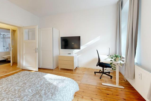 Kastanienallee, Berlin