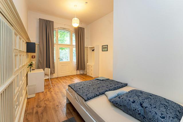 Um quarto em Köpenicker Straße, Mitte