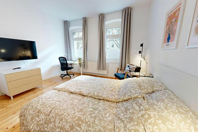 Kastanienallee, Berlin