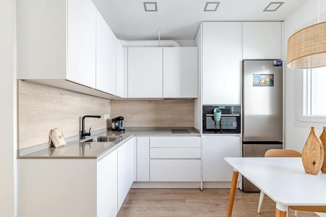 Studio in Calle de Teruel, Tetuán