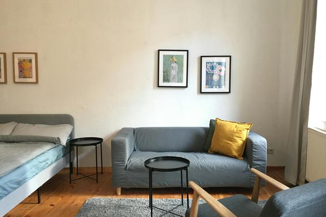 Studio in Knaackstraße, Prenzlauer Berg