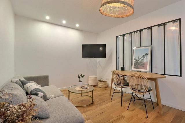 1-Zimmer Wohnung in Rue Guy Môquet, 17th Arrondissement