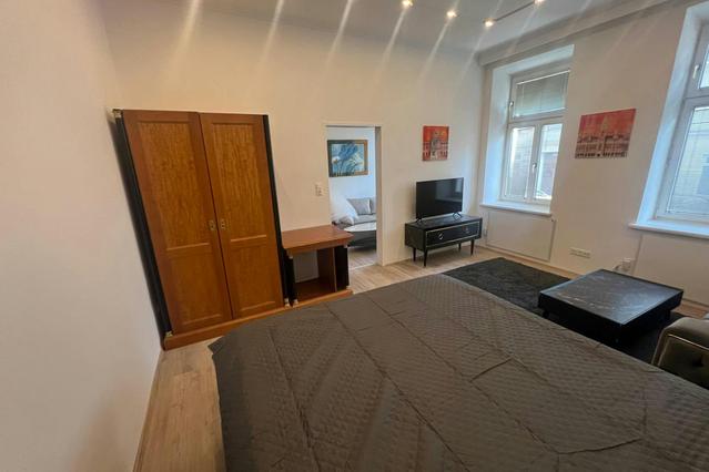 1-Zimmer Wohnung in Goldschlagstraße, 15. Bezirk