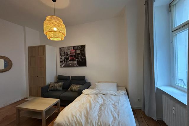 Studio in Reuterstraße, Neukölln