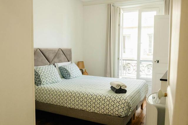 1 室户公寓 位于 Rue Pétion, 11th Arrondissement