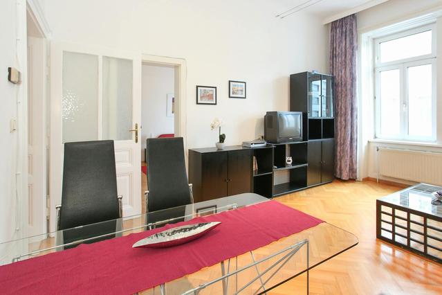 Apartamento de 1 quarto em Lorenz-Mandl-Gasse, Ottakring
