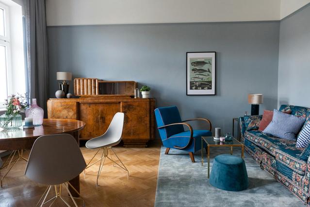 Volkert-platz, Vienna