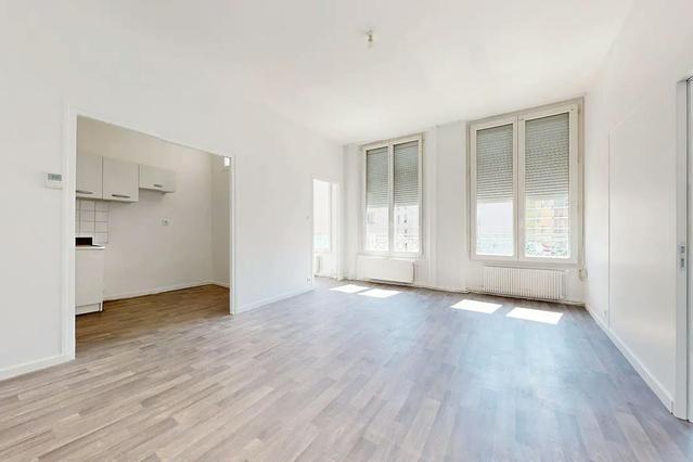 Piso de 1 habitación en Rue Rabelais, Centre Ville-Peuple-Chavanelle