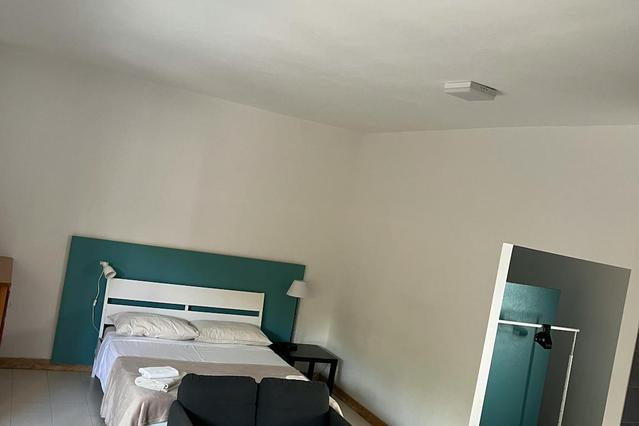 Studio in Rua Vasco da Gama, Parede