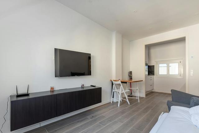 Untere Donaustraße, Vienna