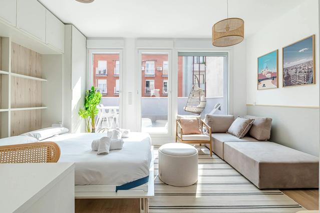 Studio in Calle de Teruel, Tetuán